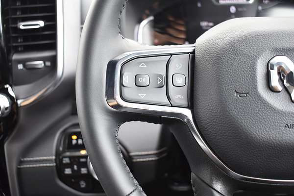 2024 RAM 1500 Laramie DT 4X4 SWB