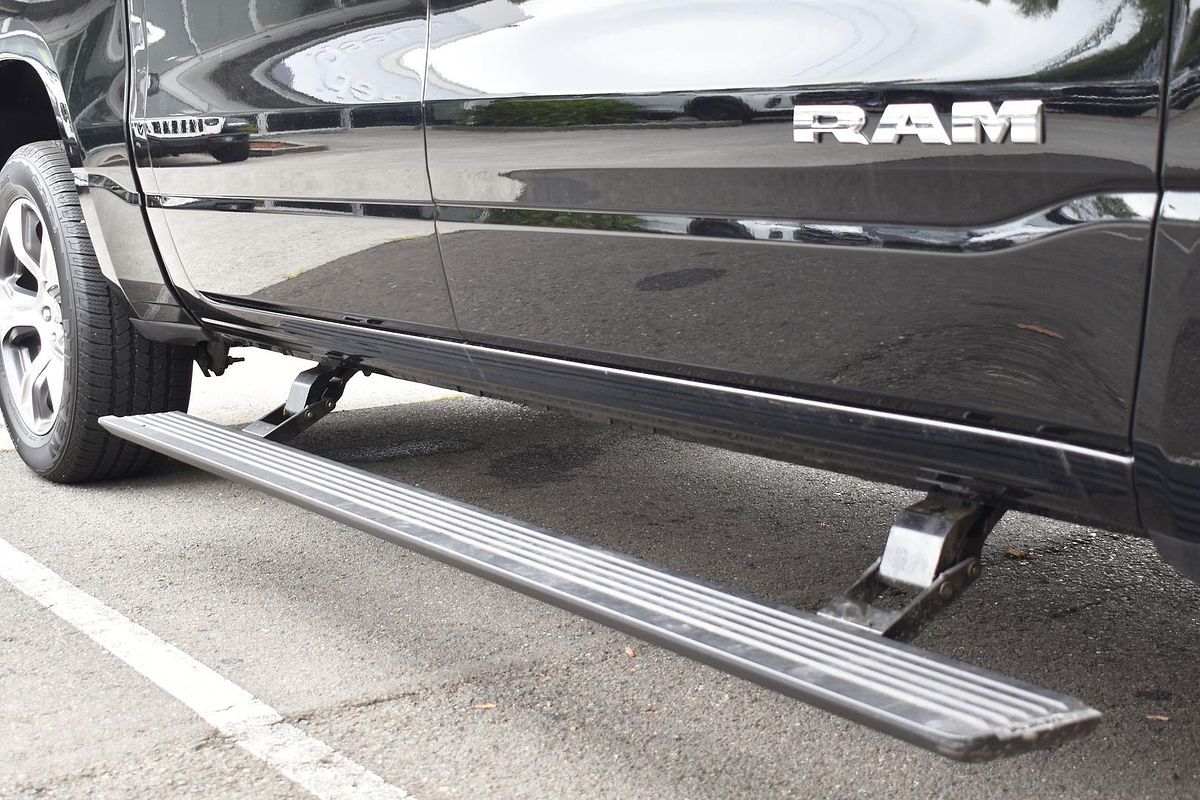 2024 RAM 1500 Laramie DT 4X4 SWB