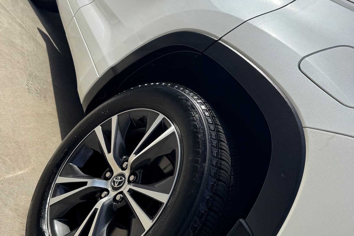 2017 Toyota Kluger GX GSU50R