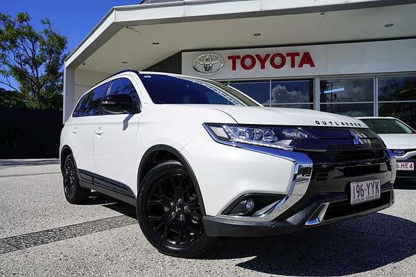 2019 Mitsubishi OUTLANDER OUTLANDER BLACK EDITION 7 SEAT (AWD) ZL6B46