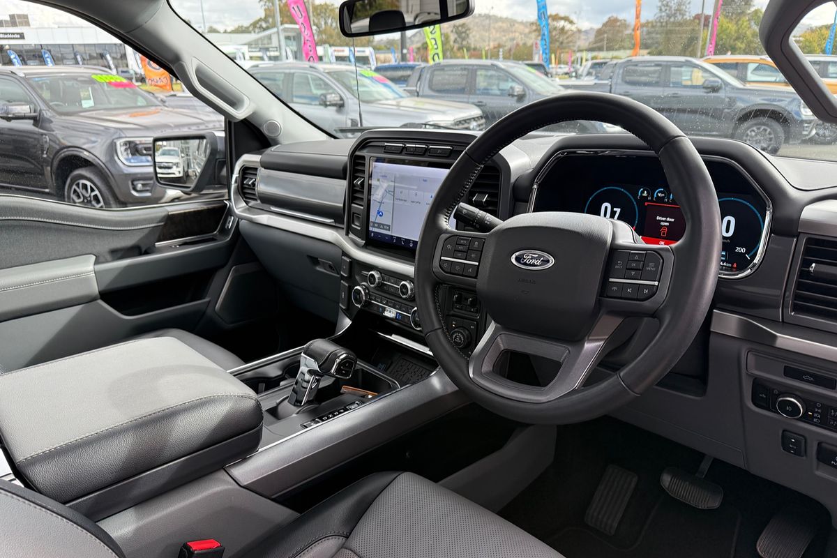 2024 Ford F-150 Lariat 4X4 SWB