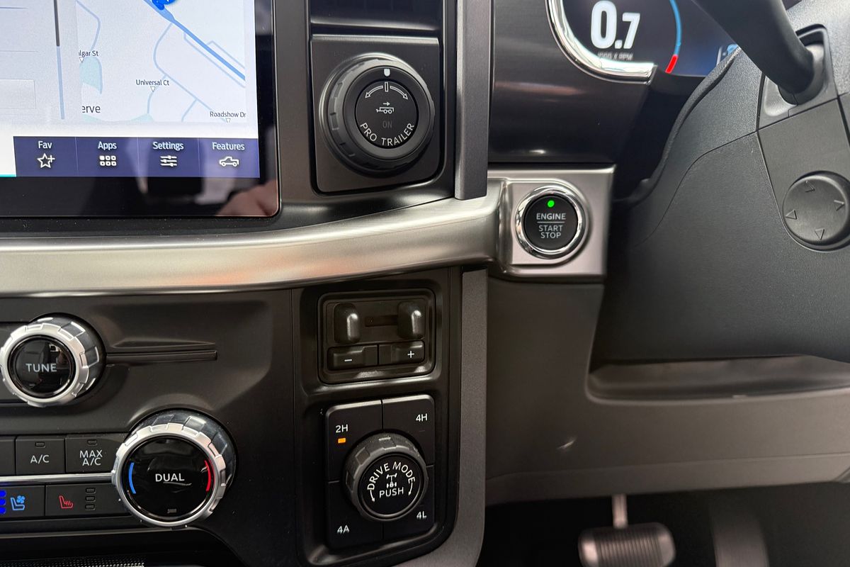 2024 Ford F-150 Lariat 4X4 SWB