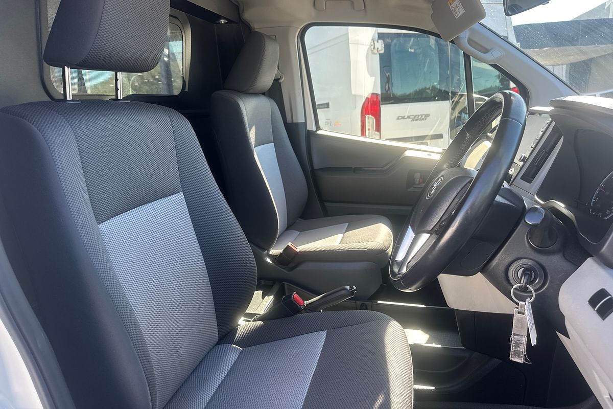 2020 Toyota Hiace  GDH300R LWB