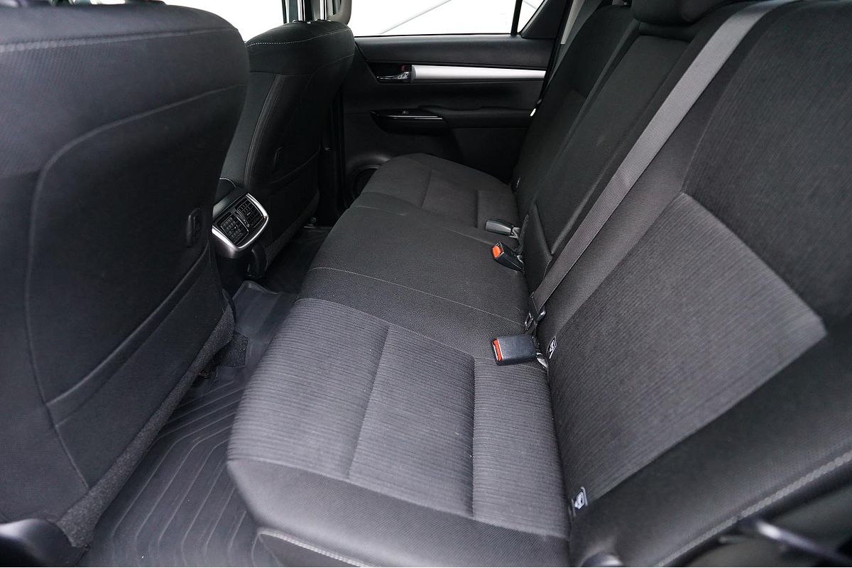 2020 Toyota Hilux 4x4 Hilux 4x4 SR5 2.8L T Diesel Automatic Double Cab