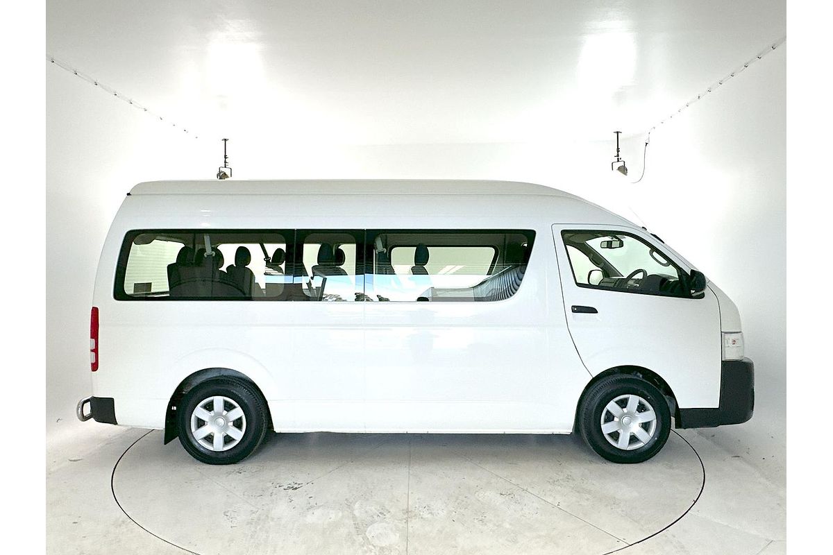 2016 Toyota Hiace Commuter TRH223R