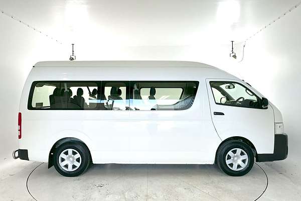 2016 Toyota Hiace Commuter TRH223R
