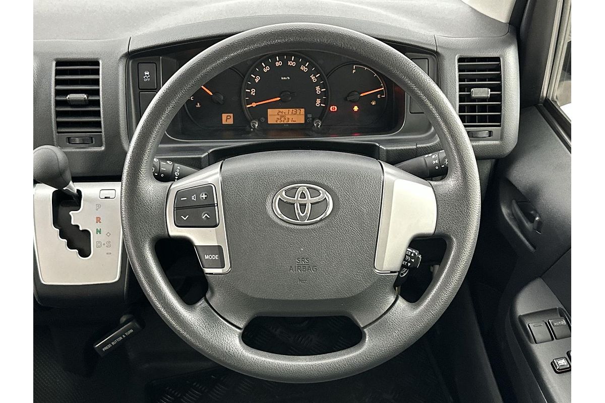 2016 Toyota Hiace Commuter TRH223R
