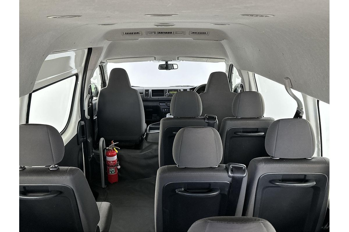2016 Toyota Hiace Commuter TRH223R