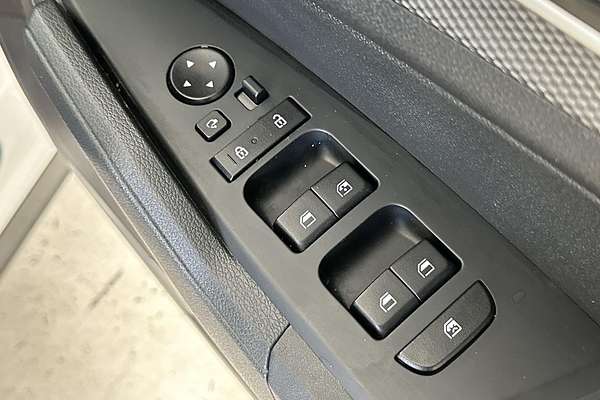 2023 Kia Sportage S NQ5