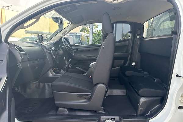 2016 Isuzu D-MAX SX 4X4