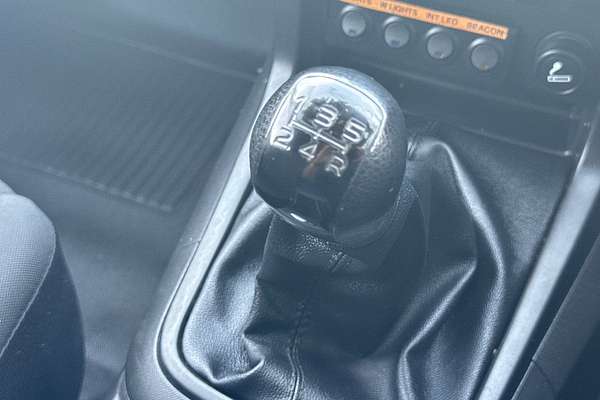 2016 Isuzu D-MAX SX 4X4