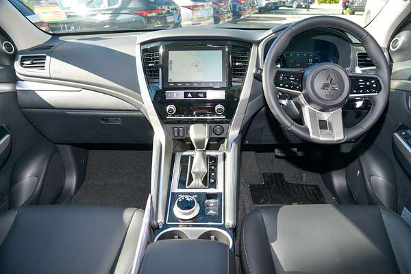 2024 Mitsubishi Pajero Sport Exceed QG