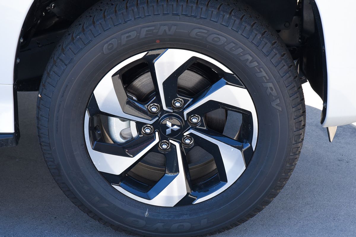 2024 Mitsubishi Pajero Sport Exceed QG