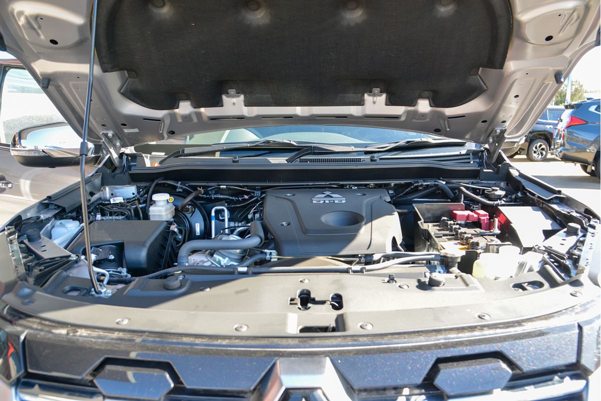 2024 Mitsubishi Pajero Sport Exceed QG