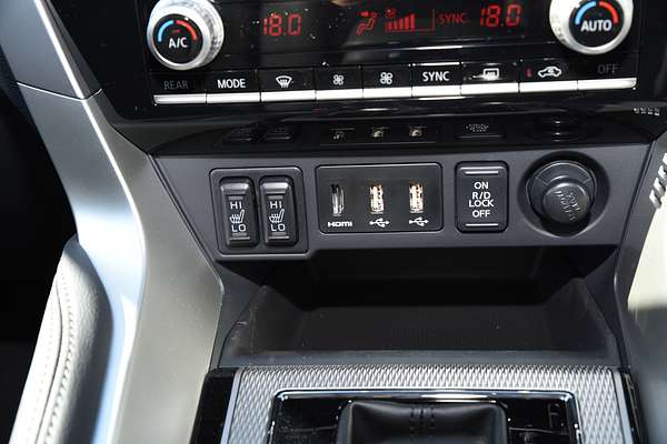 2024 Mitsubishi Pajero Sport Exceed QG