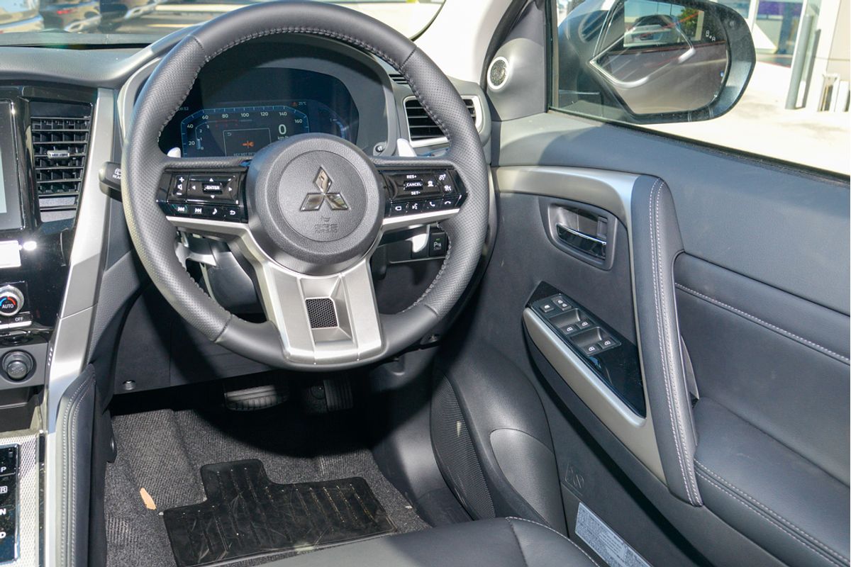 2024 Mitsubishi Pajero Sport Exceed QG
