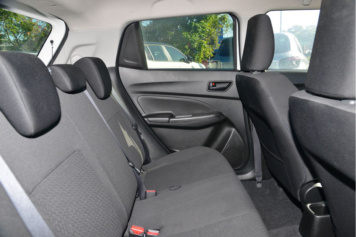 2017 Suzuki Swift GL AZ