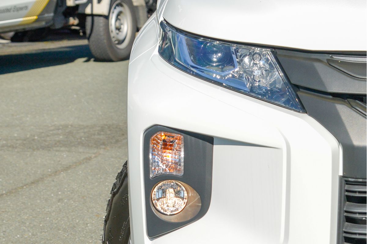 2023 Mitsubishi Triton GLX MR 4X4