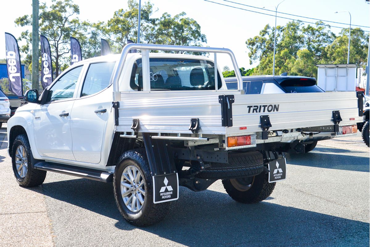 2023 Mitsubishi Triton GLX MR 4X4