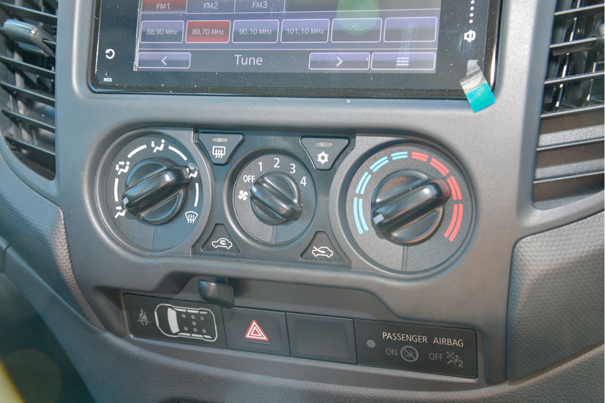 2023 Mitsubishi Triton GLX MR 4X4