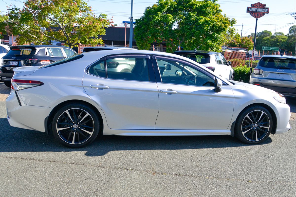 2019 Toyota Camry SX GSV70R