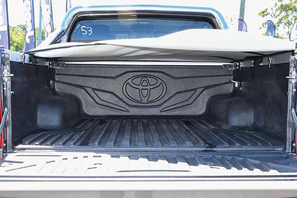 2019 Toyota Hilux SR5 GUN126R 4X4