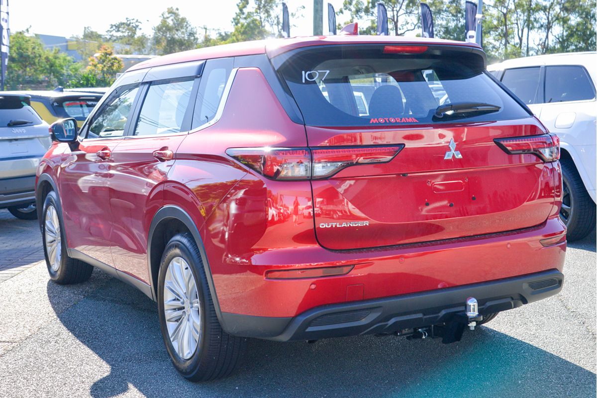 2024 Mitsubishi Outlander ES ZM