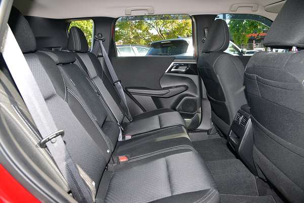 2024 Mitsubishi Outlander ES ZM