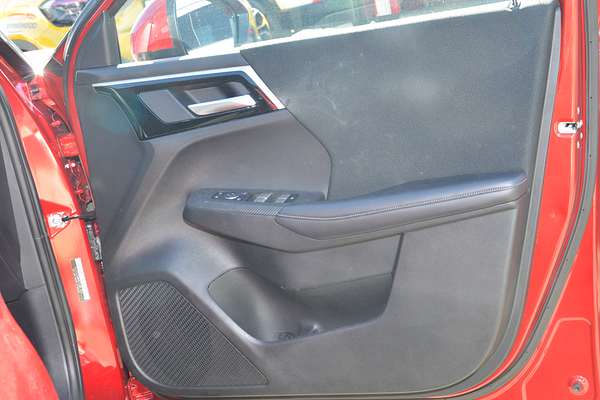 2024 Mitsubishi Outlander ES ZM
