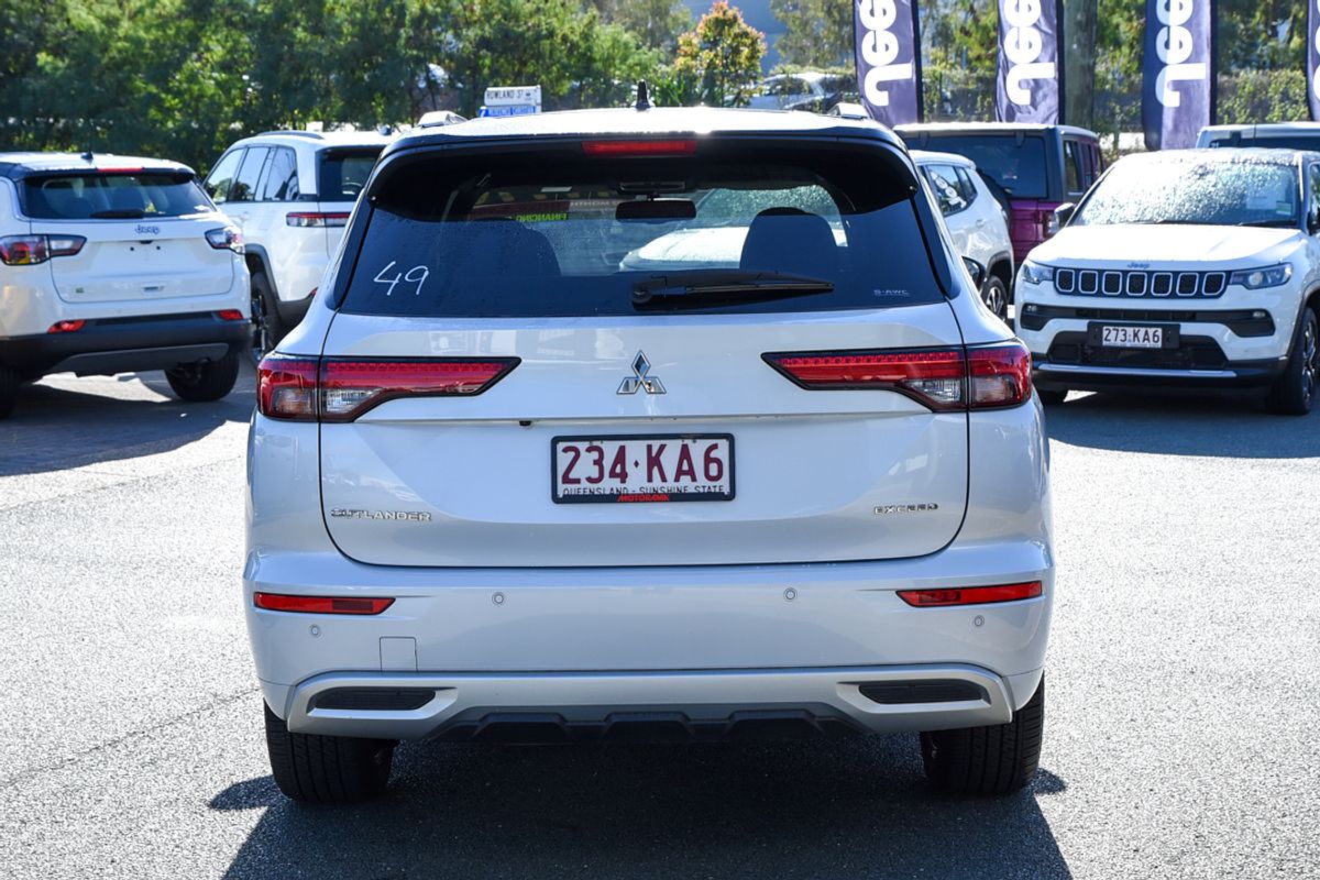 2023 Mitsubishi Outlander Exceed Tourer ZM