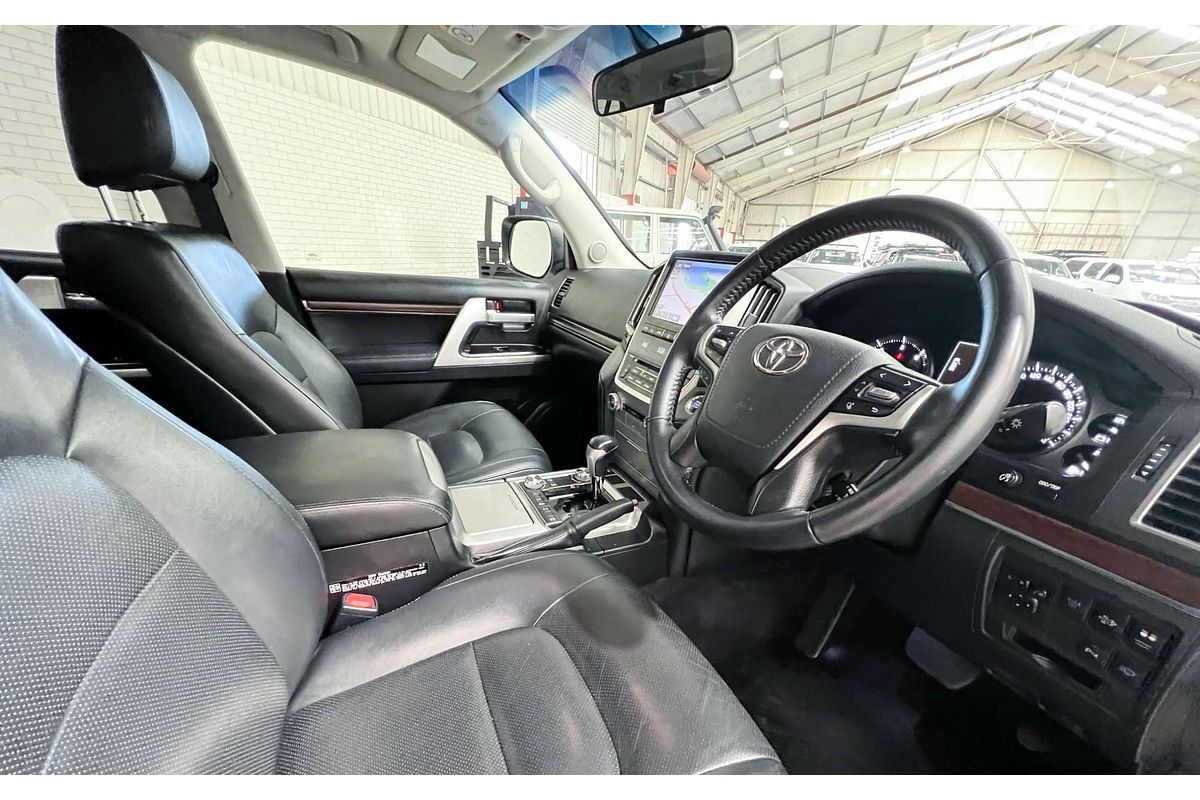 2016 Toyota Landcruiser VX VDJ200R