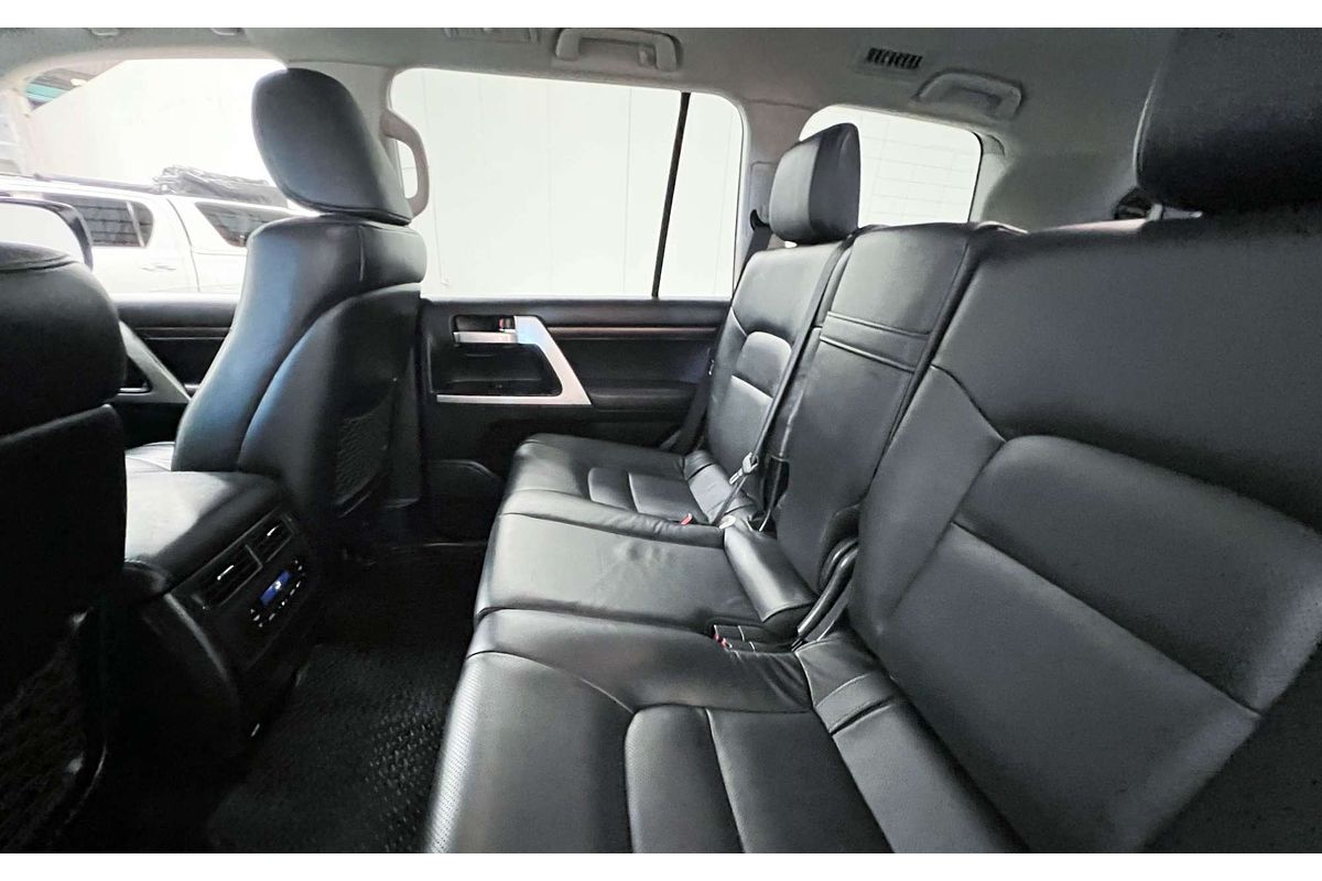 2016 Toyota Landcruiser VX VDJ200R