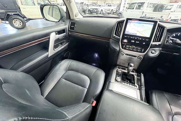2016 Toyota Landcruiser VX VDJ200R