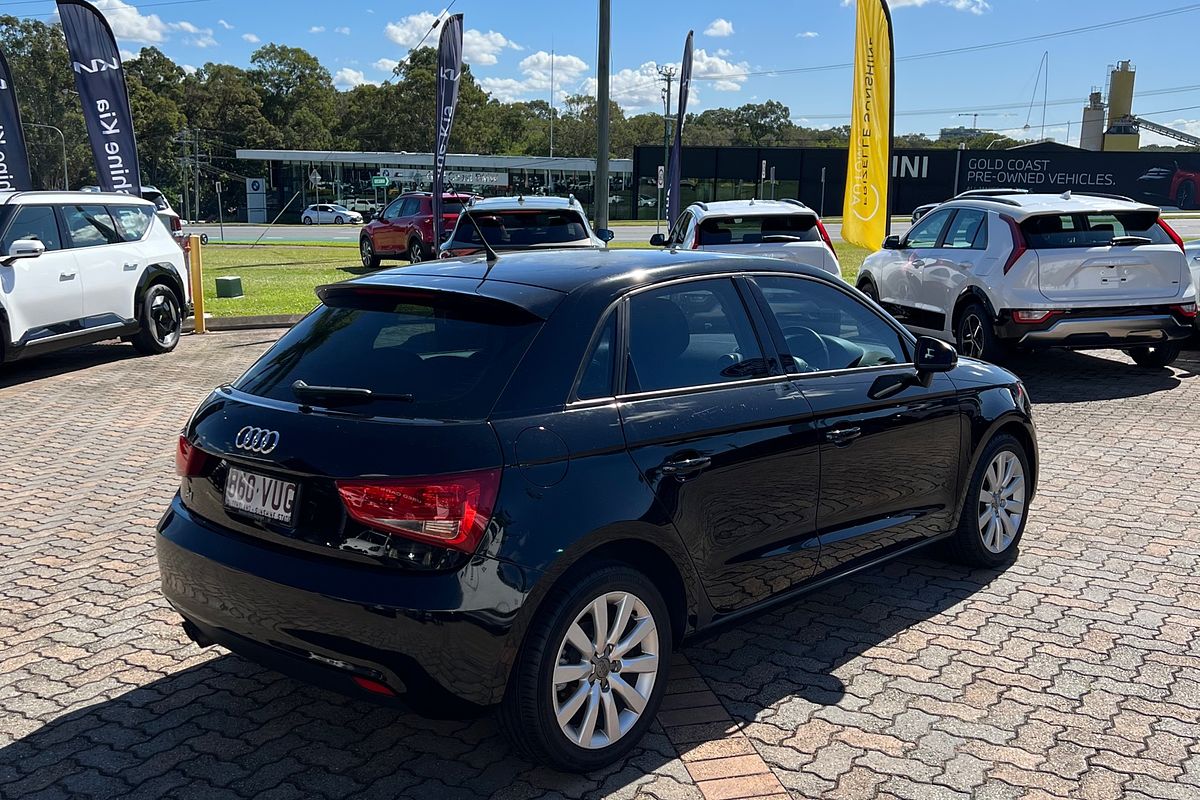 2014 Audi A1 Attraction 8X