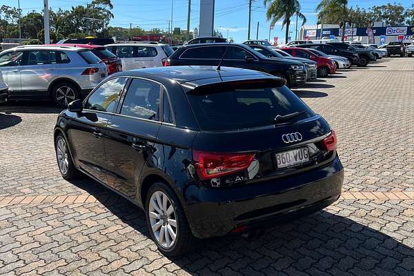 2014 Audi A1 Attraction 8X