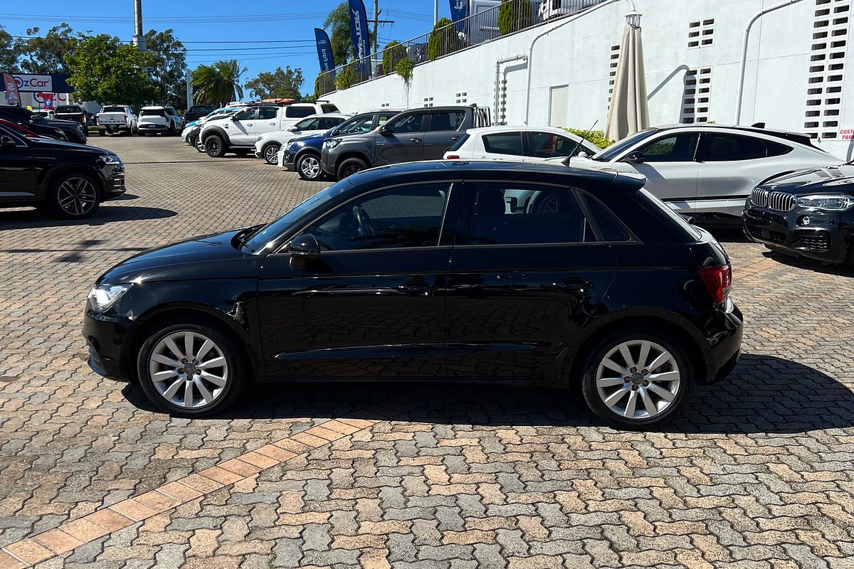 2014 Audi A1 Attraction 8X