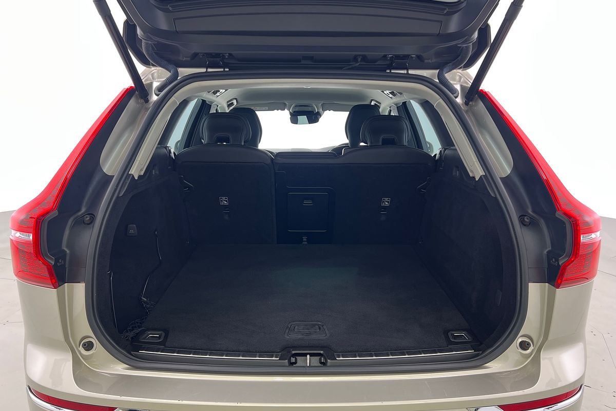 2021 Volvo XC60 D4 Inscription