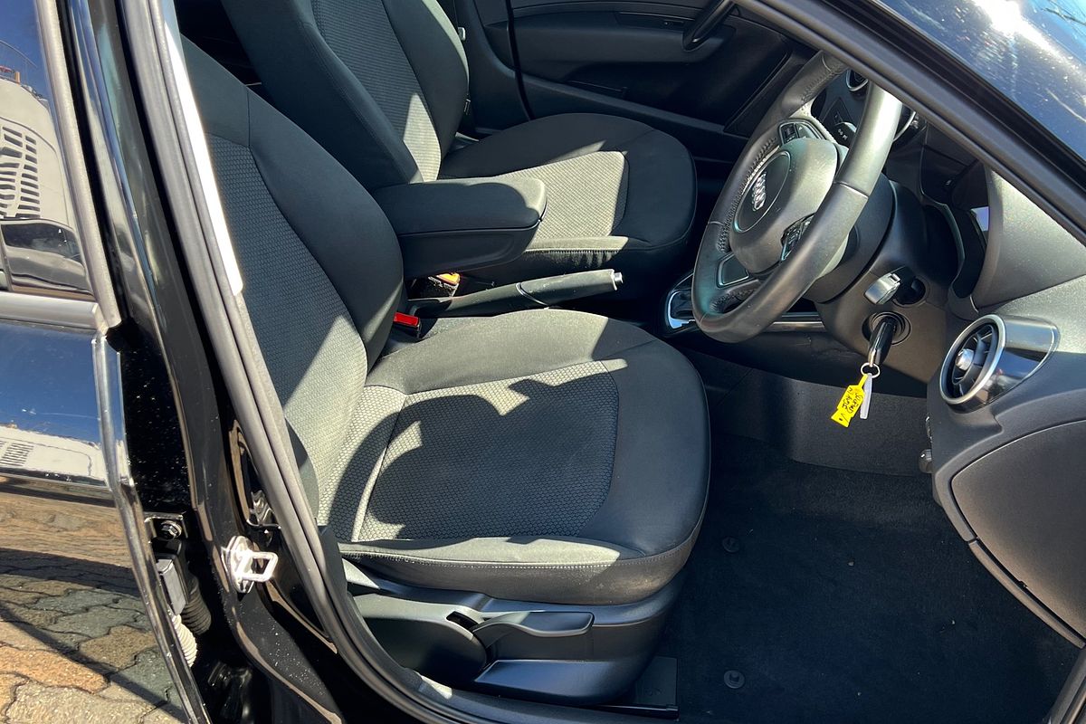 2014 Audi A1 Attraction 8X