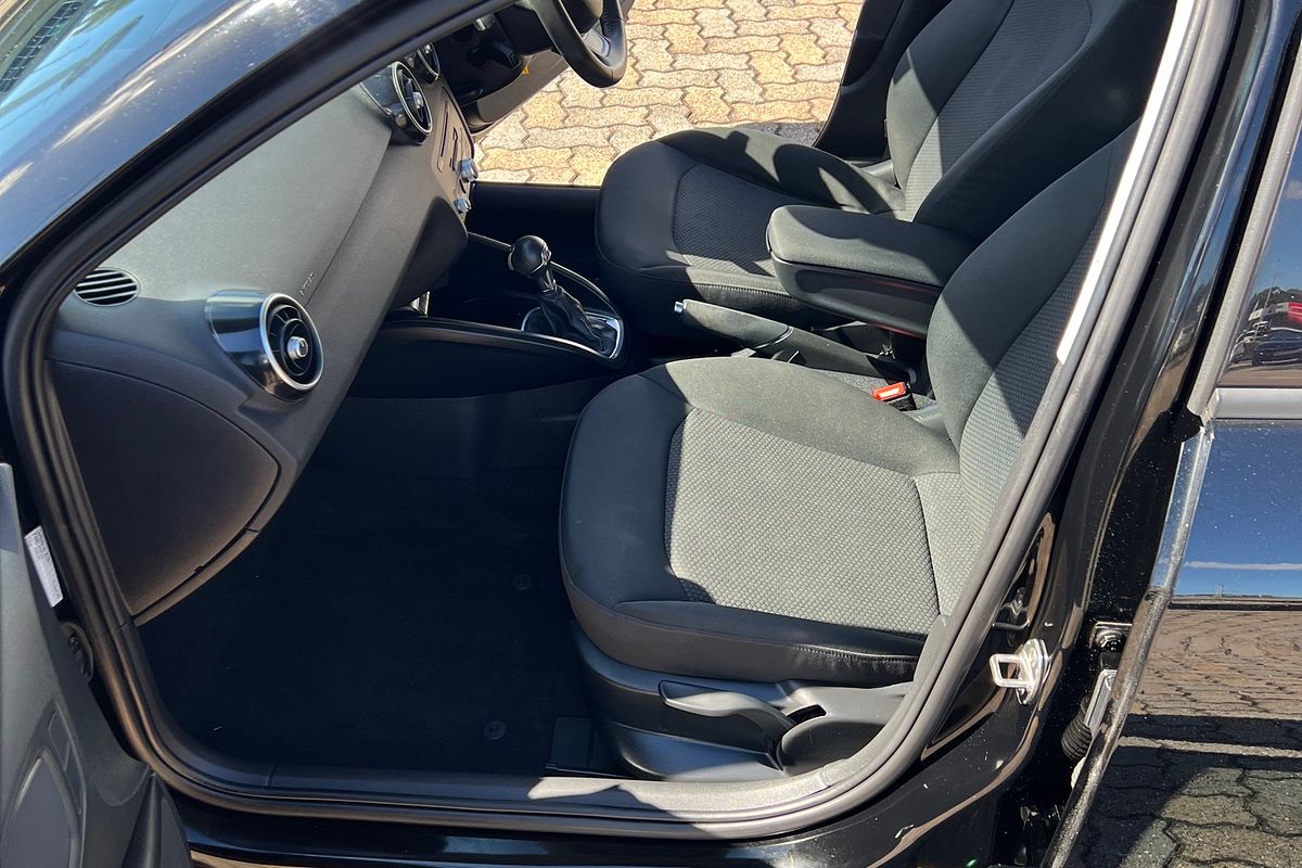 2014 Audi A1 Attraction 8X