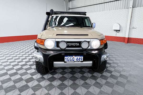 2013 Toyota FJ Cruiser GSJ15R