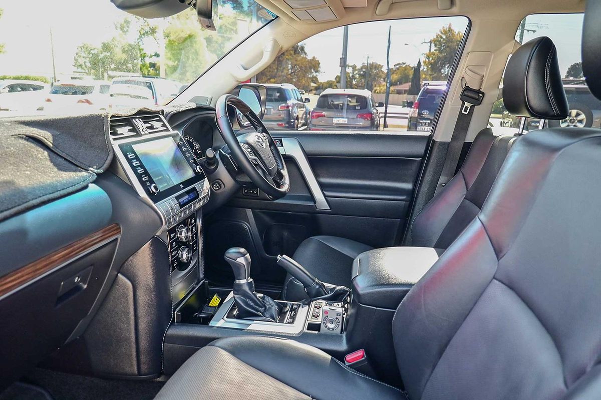 2023 Toyota Landcruiser Prado Kakadu GDJ150R
