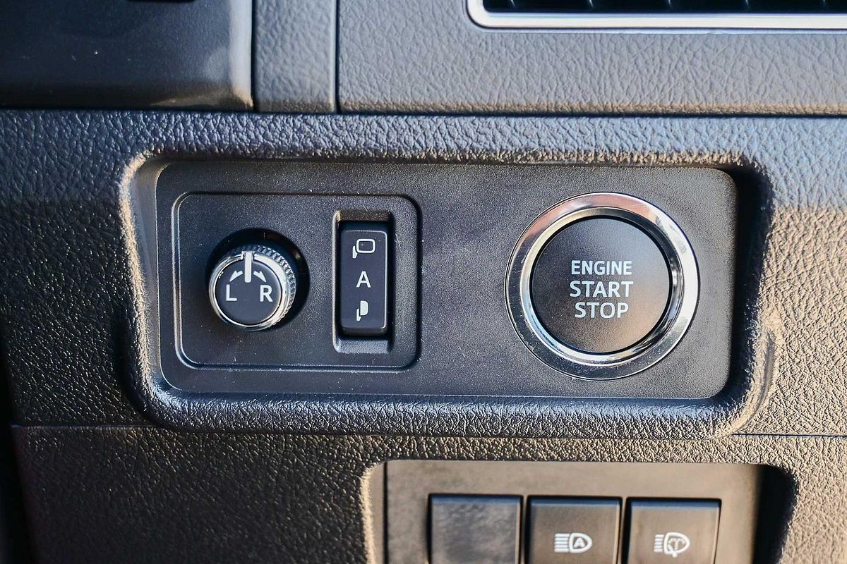 2023 Toyota Landcruiser Prado Kakadu GDJ150R