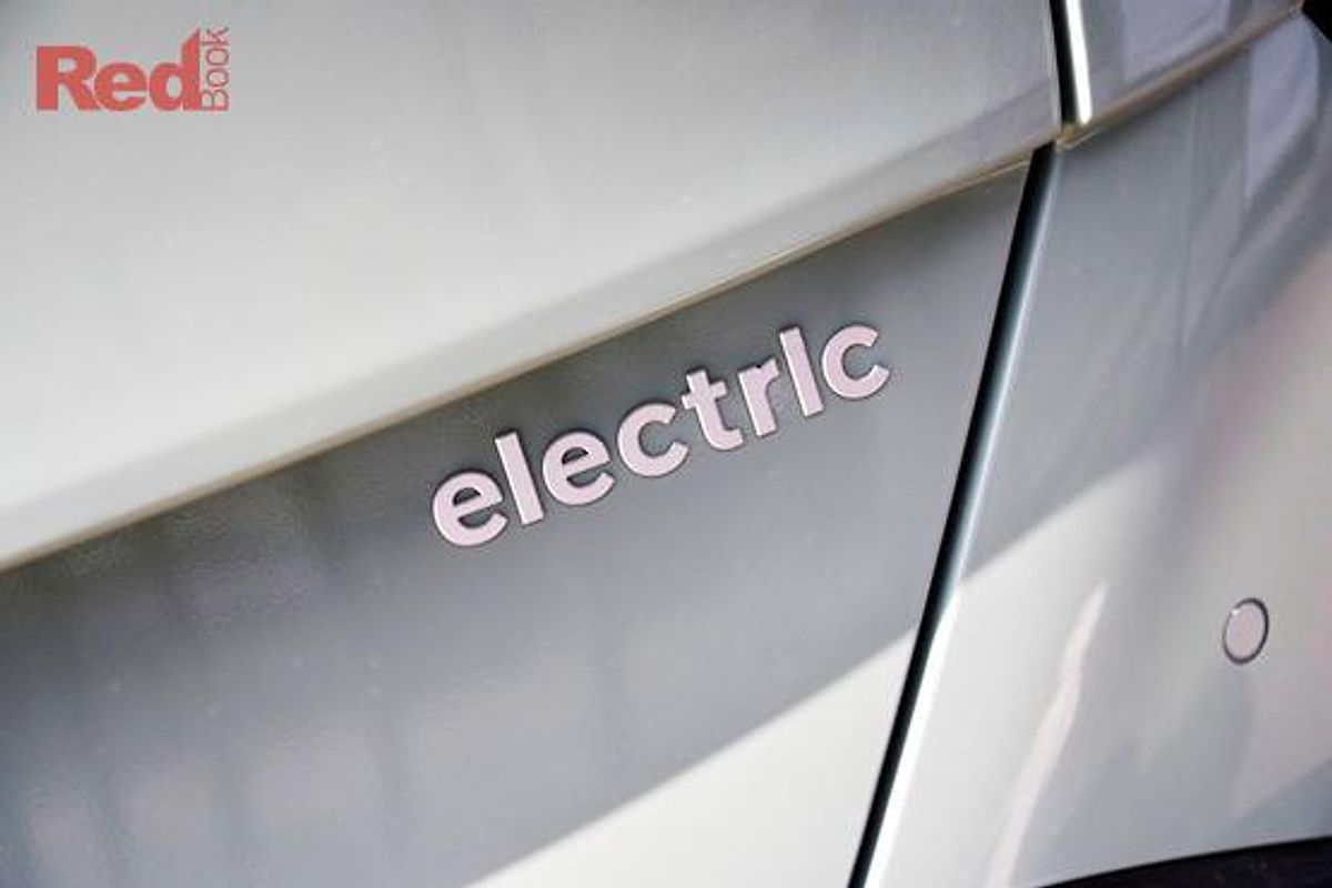 2025 Hyundai Kona Premium SX2.V2