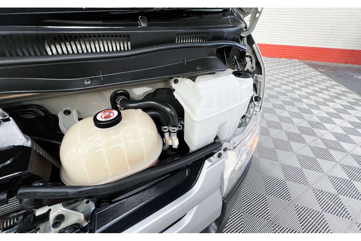 2017 Toyota Hiace KDH201R LWB