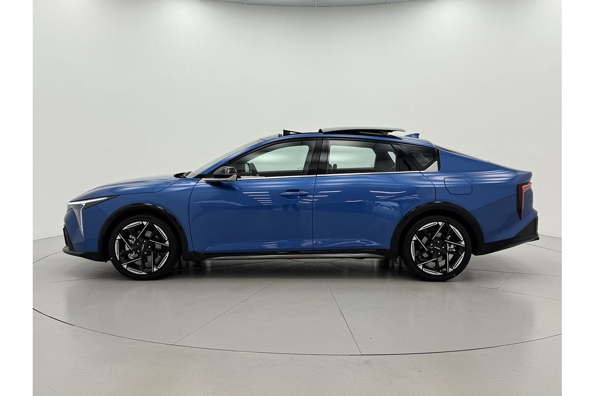 2024 Kia K4 GT-Line CL4m