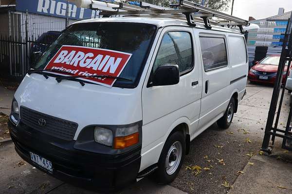 2000 Toyota HiAce SBV LWB RCH22R