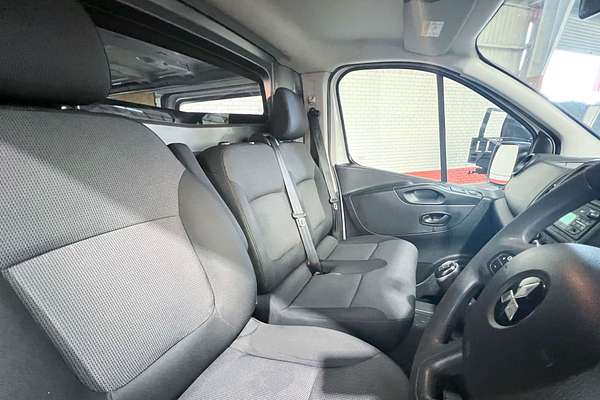 2020 Mitsubishi Express GLX SN LWB