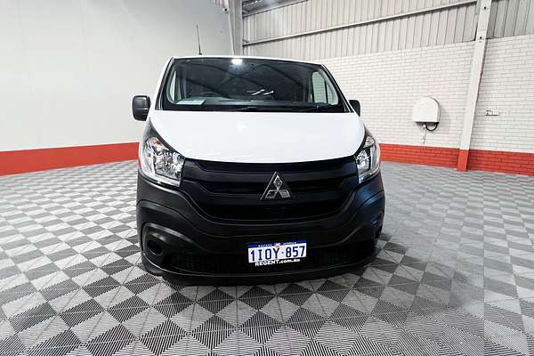 2020 Mitsubishi Express GLX SN LWB