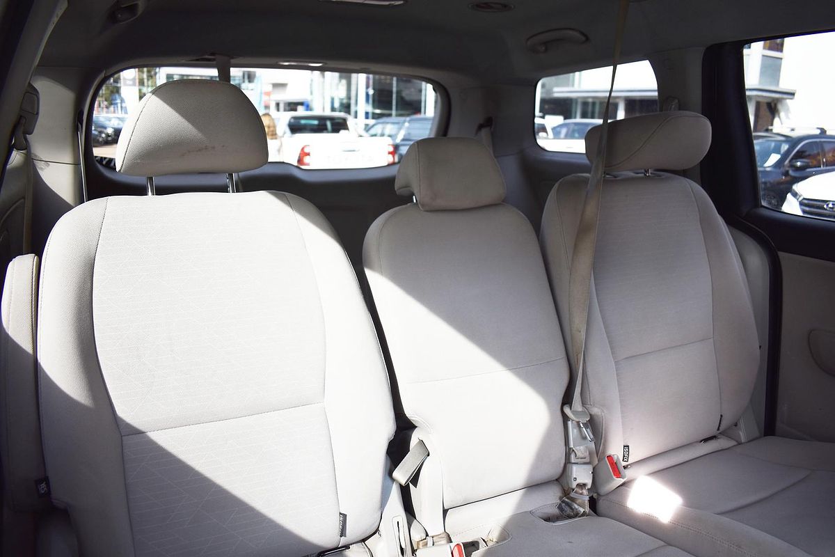 2018 Kia Carnival S YP