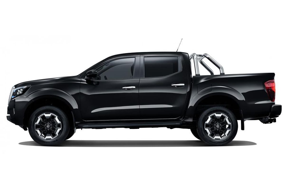 2025 Nissan Navara ST-X D23 4X4